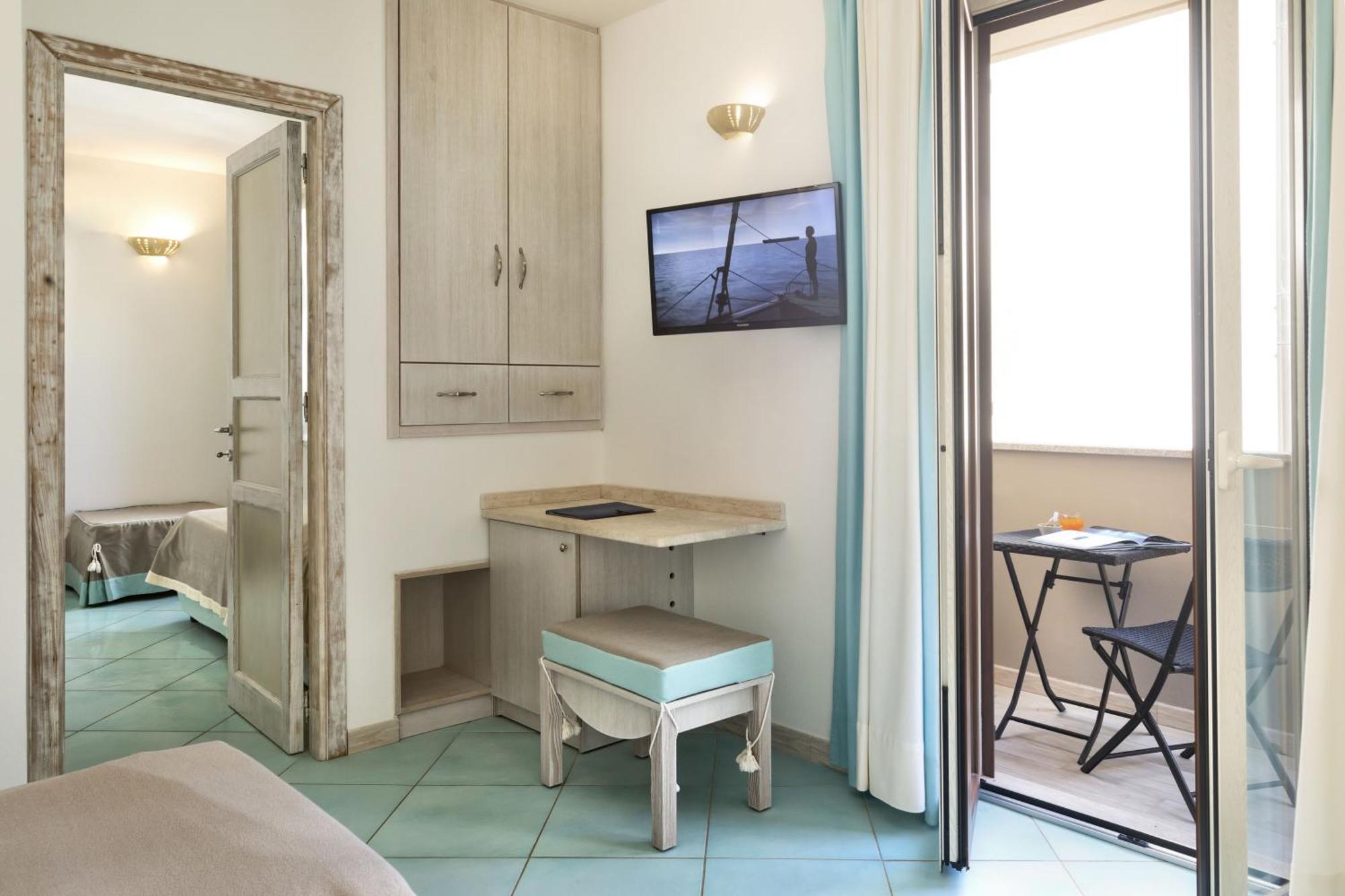 Hotel Corallaro Santa Teresa Gallura Eksteriør bilde