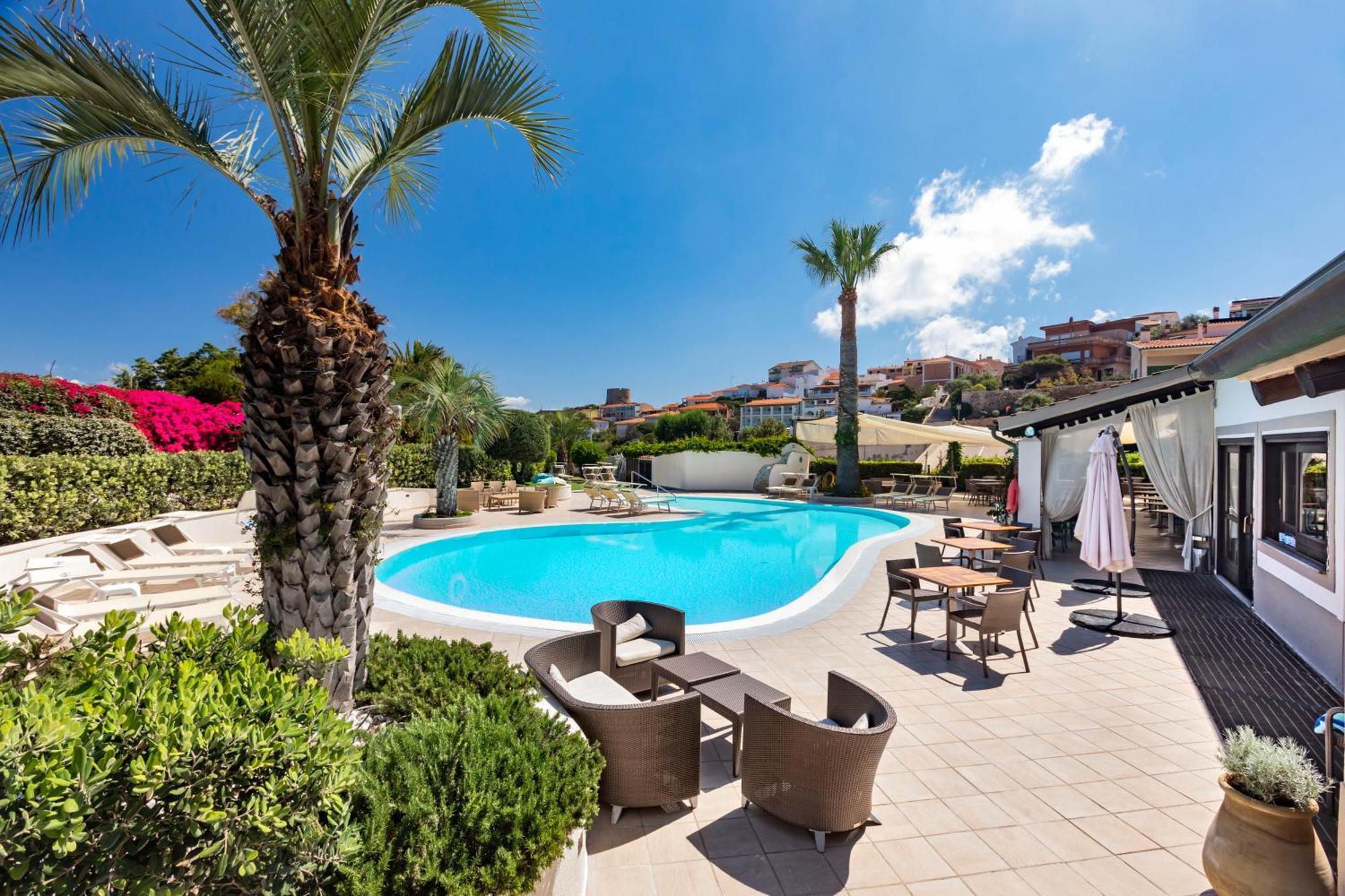 Hotel Corallaro Santa Teresa Gallura Eksteriør bilde