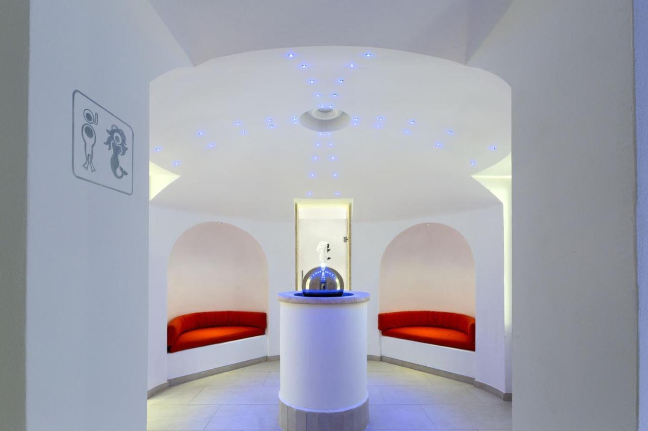 Hotel Corallaro Santa Teresa Gallura Eksteriør bilde